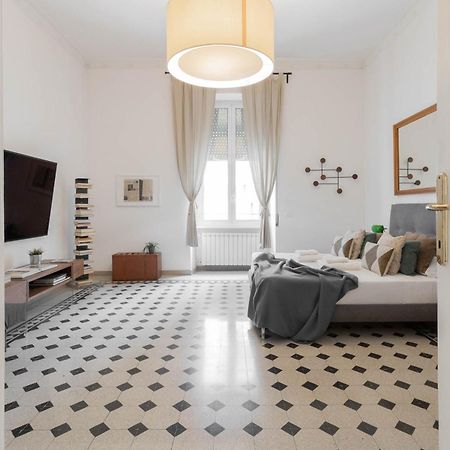 Luxury Spagna Apartments Рим Екстер'єр фото