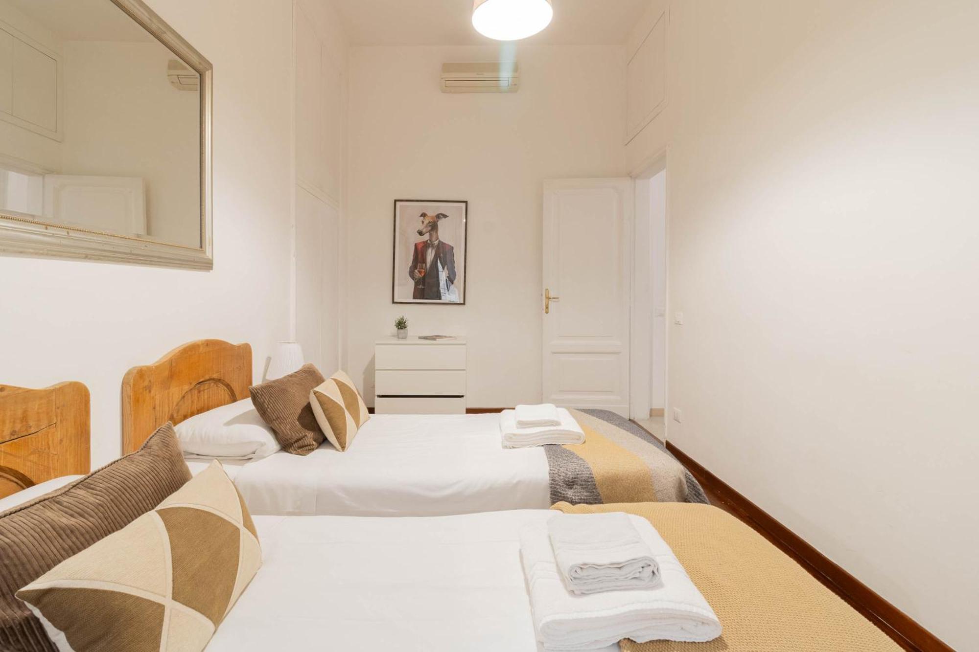 Luxury Spagna Apartments Рим Екстер'єр фото